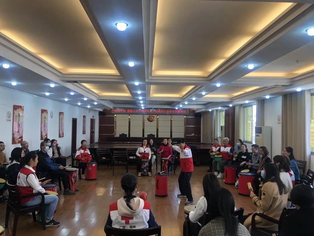 這鼓聲有魔力，讓你越聽越快樂