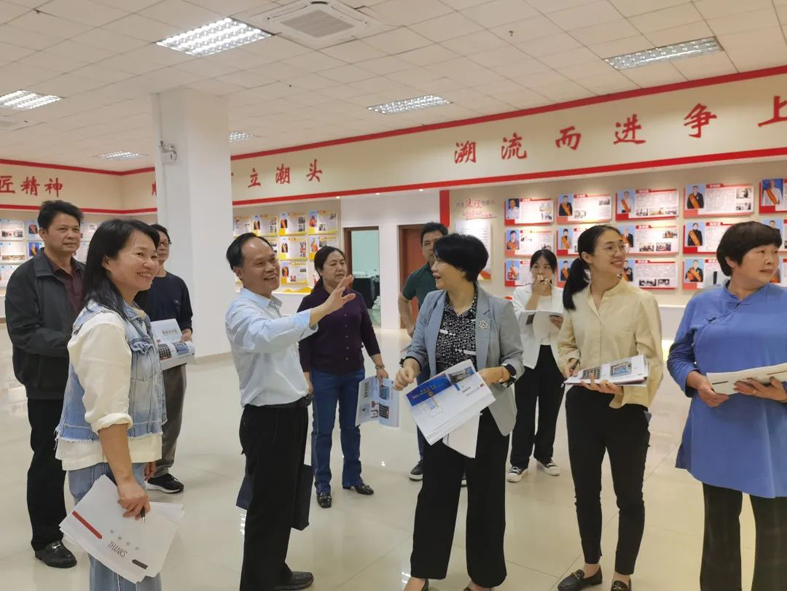 梧欽兩地工會召開六堡茶、坭興陶勞模工匠 聯(lián)盟創(chuàng)新成果展籌備交流會