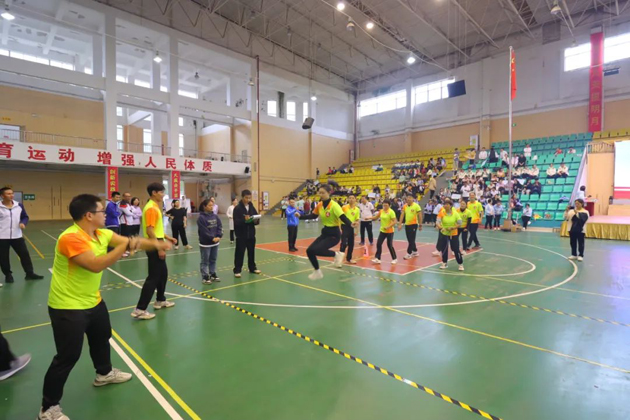 一起“趣”運(yùn)動(dòng)！2023年梧州市教職工趣味體育運(yùn)動(dòng)會(huì)歡樂無限