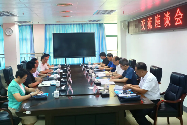 莫江珊率隊到梧州職業(yè)學院（工匠學院）開展調研活動