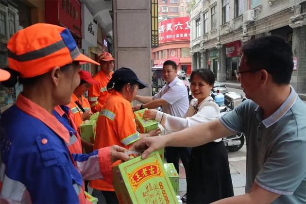 萬秀區(qū)總工會2025年送清涼慰問活動正式啟動